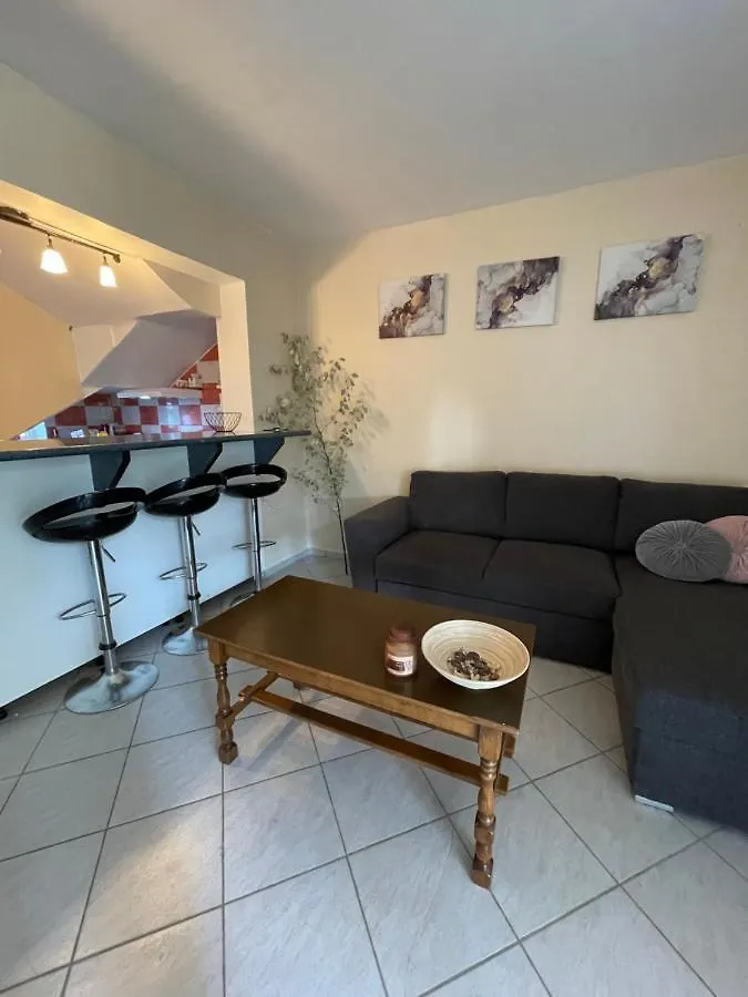 Apartment Apartmani Strk II Razanac Croatia